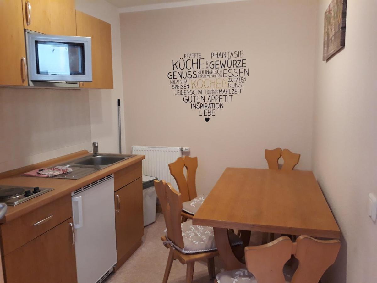 Hotel Vierenstrasse Neudorf  Екстериор снимка