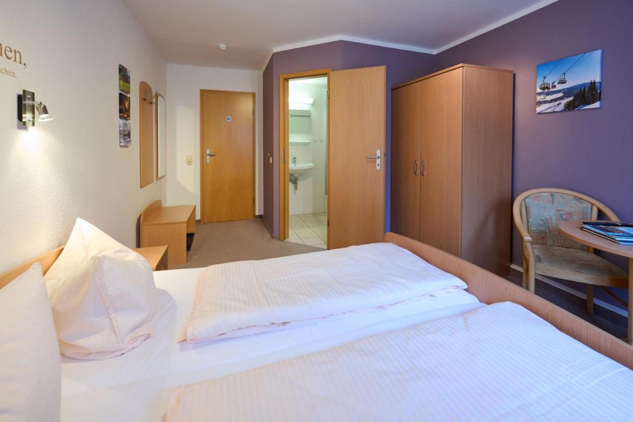 Hotel Vierenstrasse Neudorf  Екстериор снимка