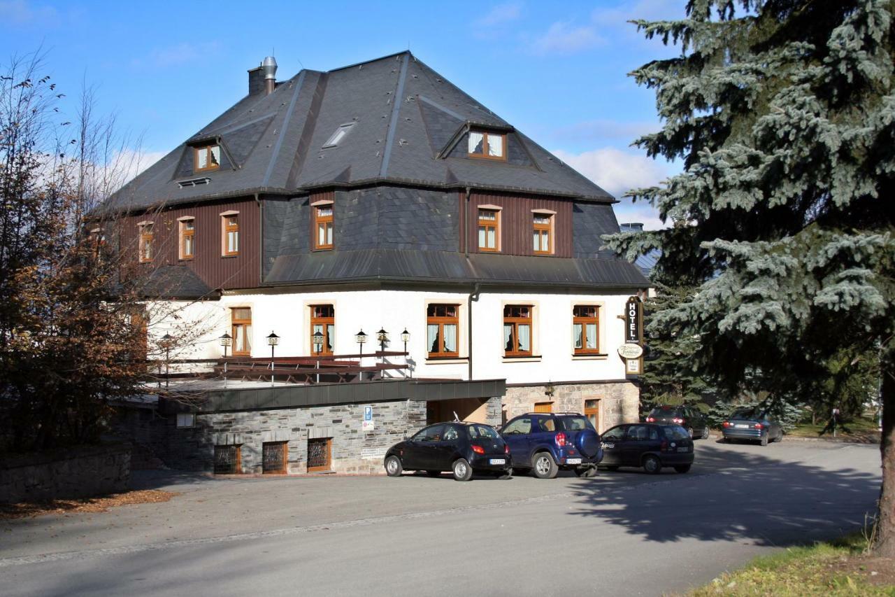 Hotel Vierenstrasse Neudorf  Екстериор снимка